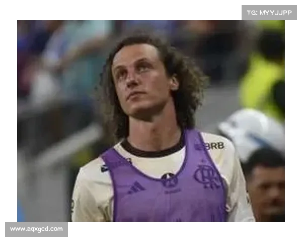 大卫路易斯踢球位置揭秘背后的冷门真相与足球智慧分析