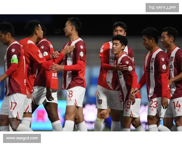 射手爆发狂砍8记三分带队大胜 背后策略与关键因素全解析