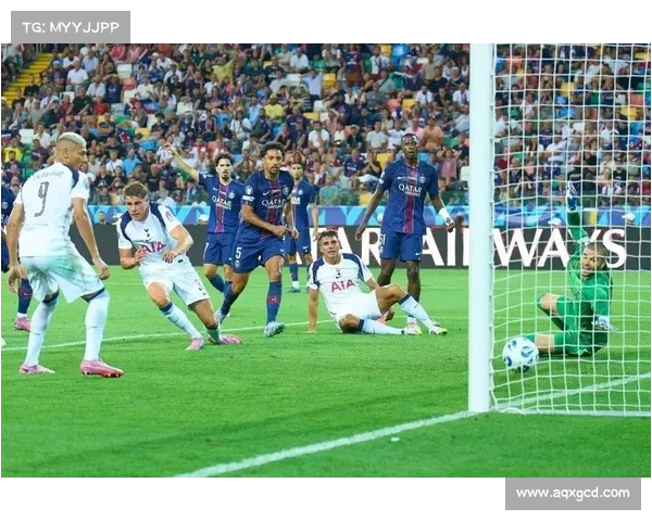 巴黎圣日耳曼超级杯进攻表现分析：锋线配合与战术执行的关键影响