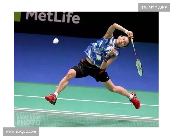 戴资颖瑞典公开赛巧妙网前假动作成功得分展现精湛技艺 戴资颖瑞典公开赛巧妙网前假动作成功得分展现精湛技艺